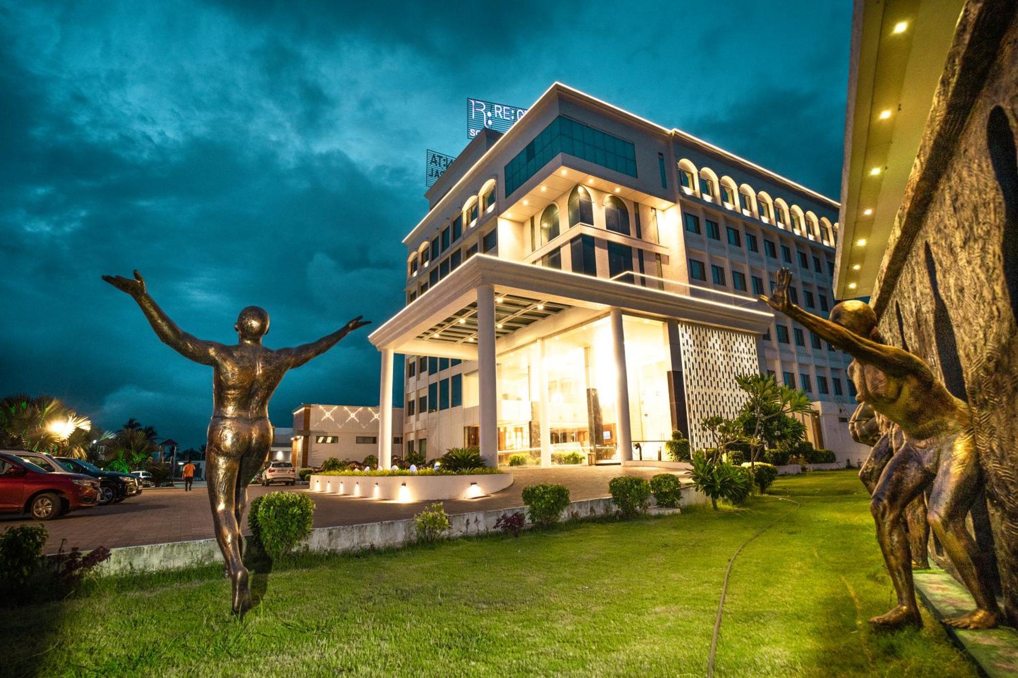 Regenta Central Somnath, Bhalpara Exterior photo
